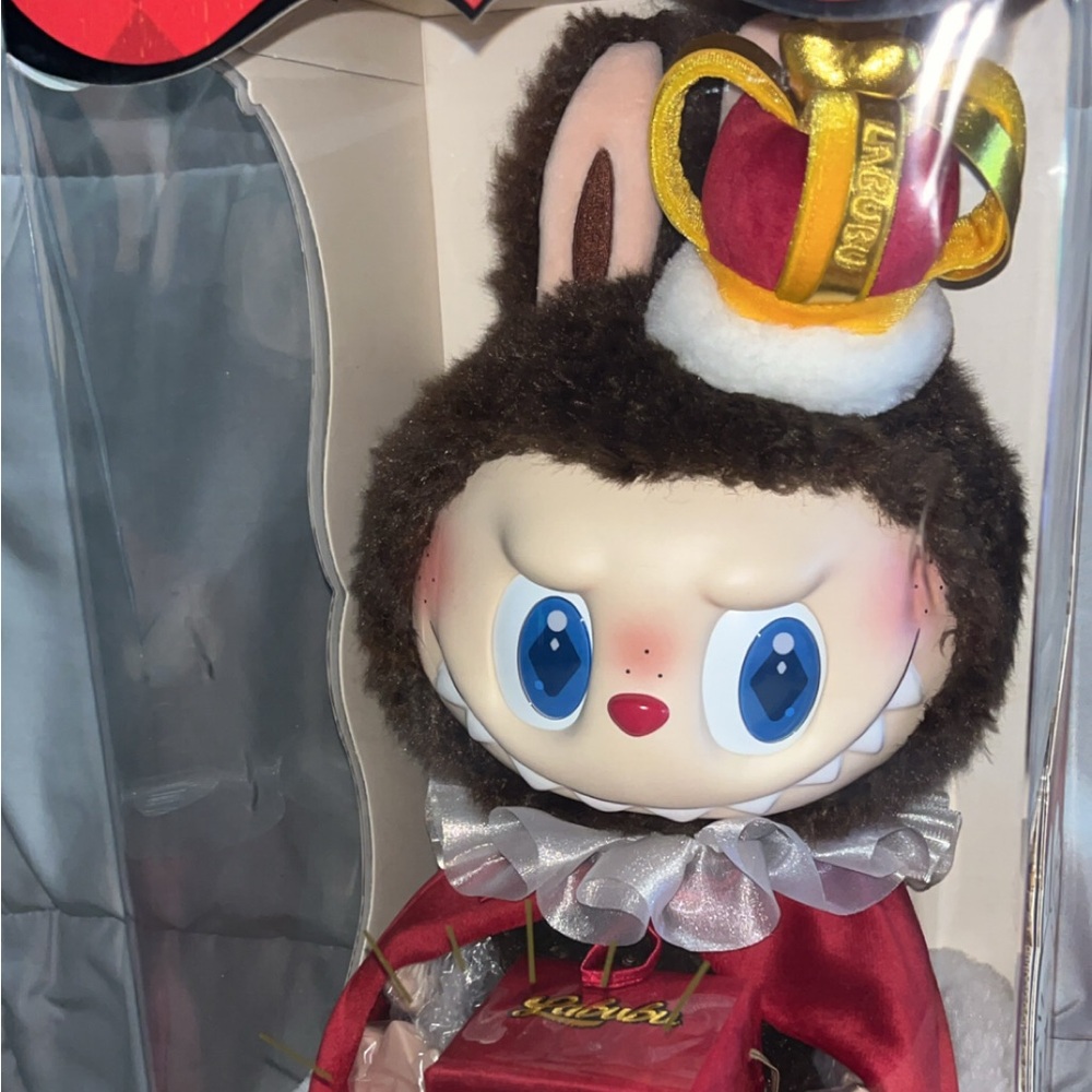 POP MART The Monsters Let’s Checkmate King - Picture 10 of 16